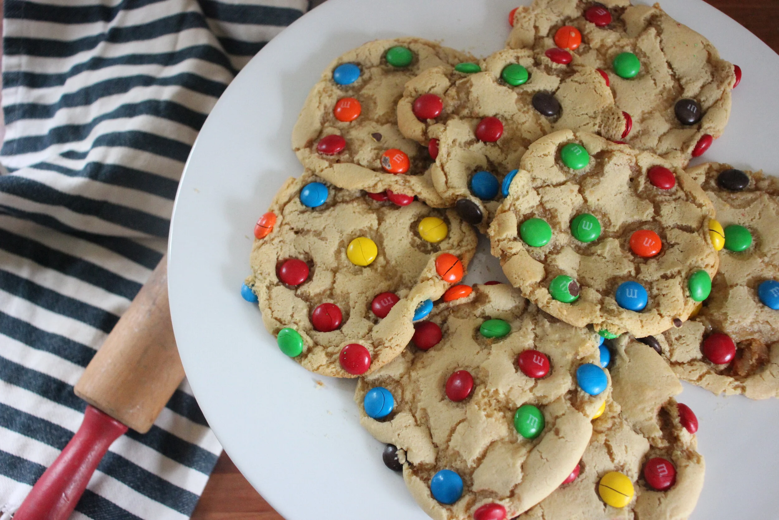 M and M Cookie Recipe — The Mushy Mom's Fiat